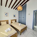 Newly Renovated 2 Bedroom With Pool & Seaview * Paphos